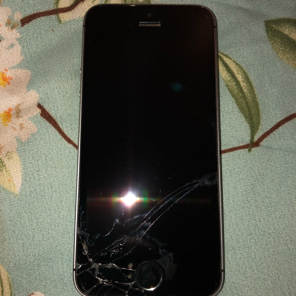 iPhone SE